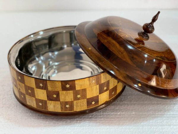 wooden handicrafts hotpot