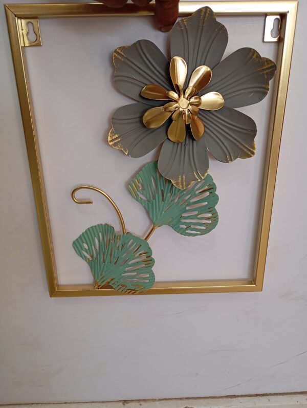 Wall hanging Metal Frame Decoration - Image 3